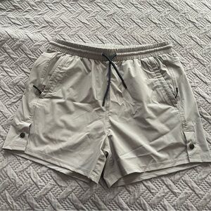 Women’s | Athletic Shorts | L